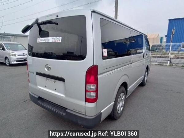 Used 2005 AT toyota regiusace-van KDH205V Image[6]