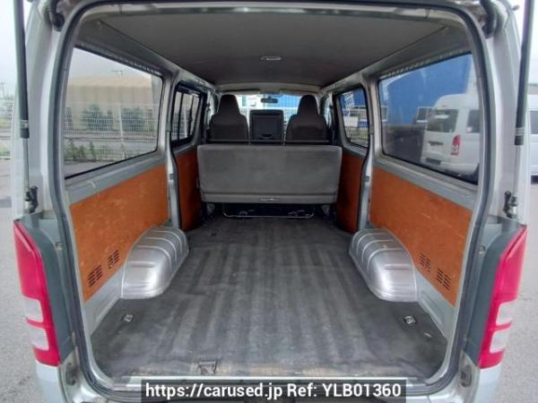 Used 2005 AT toyota regiusace-van KDH205V Image[8]