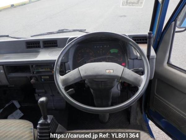 Used 1990 MT mitsubishi canter FE305BD Image[28]