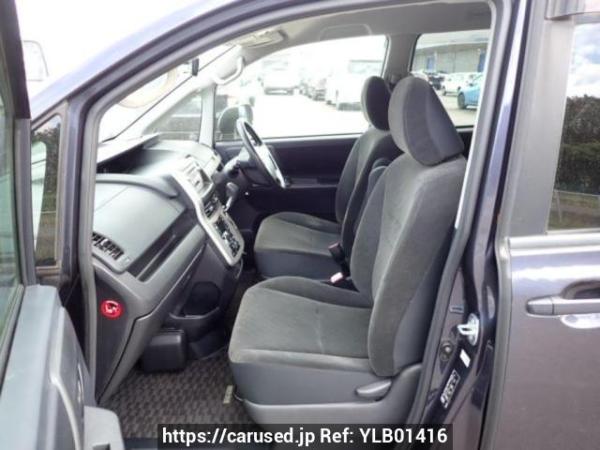 Used 2010 AT toyota noah ZRR70G Image[13]