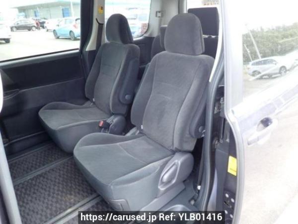 Used 2010 AT toyota noah ZRR70G Image[15]