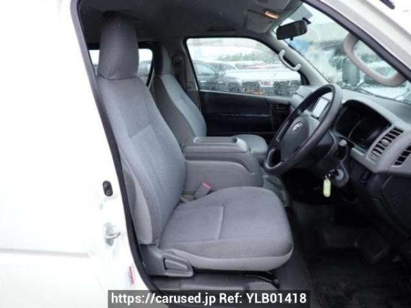 Used 2010 AT toyota hiace-wagon TRH214W Image[11]