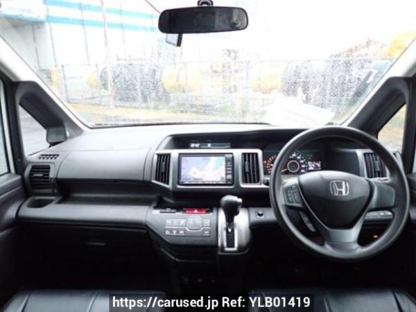 Used 2011 AT honda step-wgn RK1 Image[18]