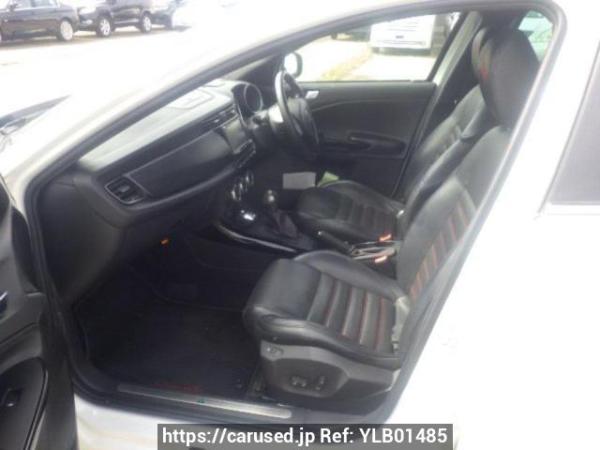Used 2013 AT alfa-romeo giulietta 940141 Image[12]