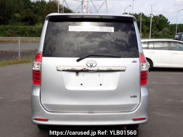 Used 2007 AT toyota noah ZRR75W Image[5]