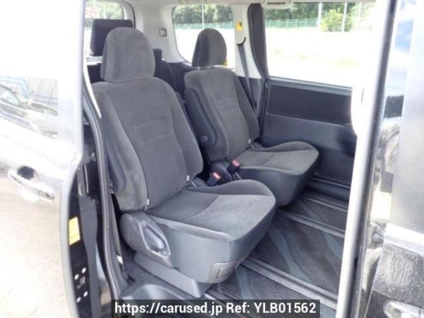 Used 2010 AT toyota noah ZRR70G Image[14]