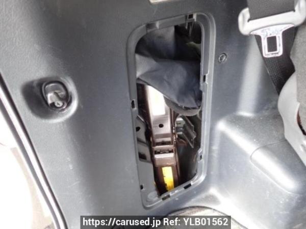 Used 2010 AT toyota noah ZRR70G Image[40]