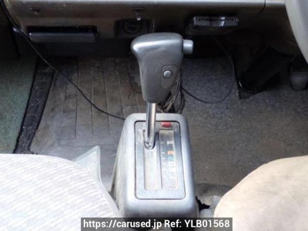 Used 2003 AT toyota hiace-van TRH112V Image[21]
