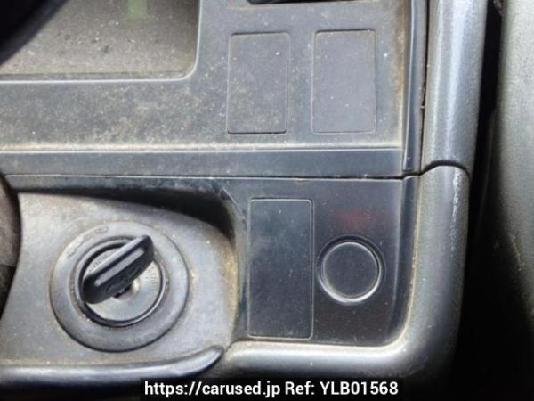 Used 2003 AT toyota hiace-van TRH112V Image[24]