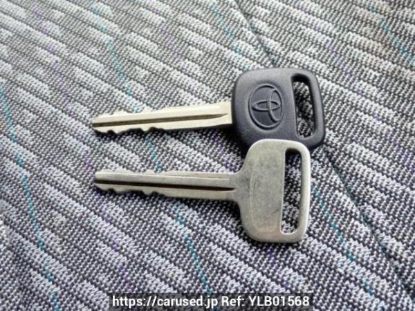 Used 2003 AT toyota hiace-van TRH112V Image[25]