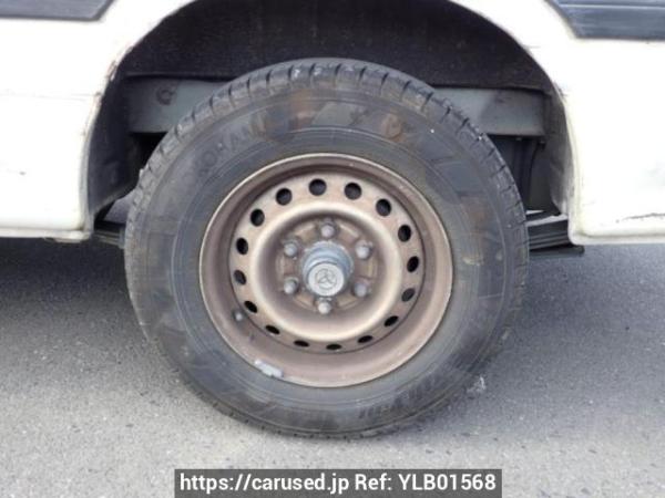 Used 2003 AT toyota hiace-van TRH112V Image[29]