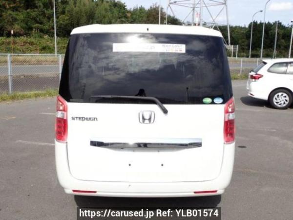 Used 2013 AT honda step-wgn RK1 Image[5]