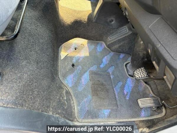 Used 2006 AT toyota hiace-van KDH205V Image[24]