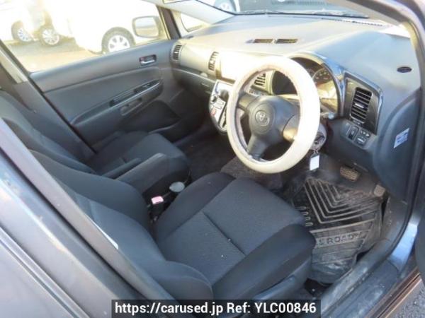 Used 2004 AT toyota wish ZNE14G Image[13]