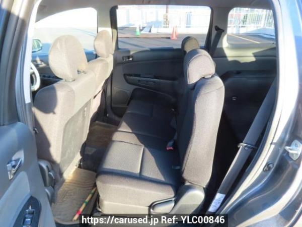 Used 2004 AT toyota wish ZNE14G Image[18]