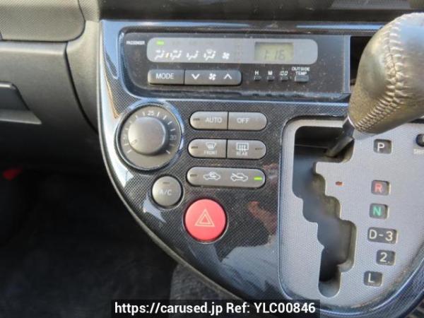 Used 2004 AT toyota wish ZNE14G Image[27]