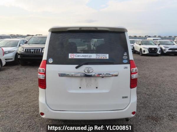 Used 2010 AT toyota noah ZRR70G Image[5]