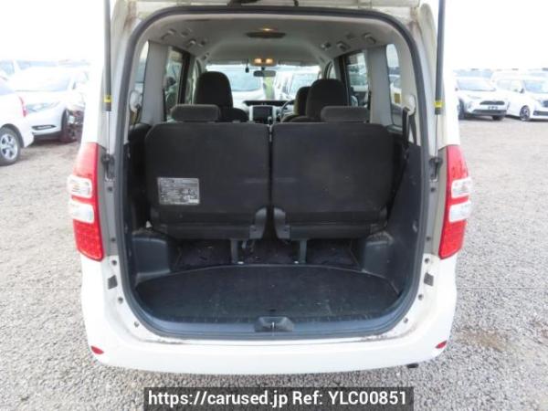 Used 2010 AT toyota noah ZRR70G Image[8]