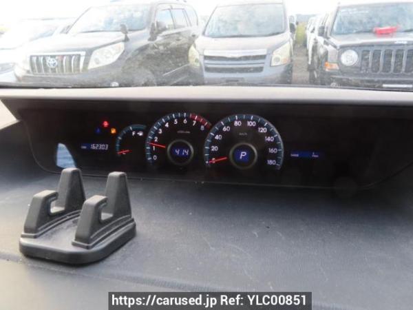 Used 2010 AT toyota noah ZRR70G Image[24]
