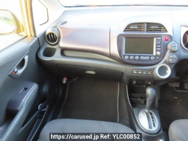Used 2009 AT honda fit GE8 Image[16]
