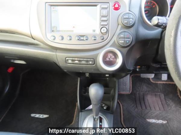 Used 2009 AT honda fit GE6 Image[17]
