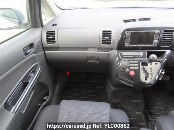 Used 2003 AT toyota wish ZNE10G Image[16]