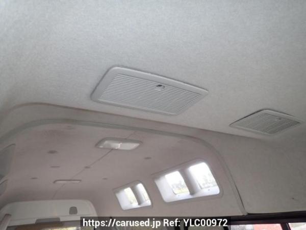 Used 2006 AT toyota regiusace-van TRH200K Image[13]