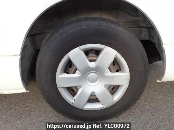 Used 2006 AT toyota regiusace-van TRH200K Image[32]