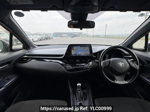Used 2018 AT toyota c-hr ZYX10 Image[16]