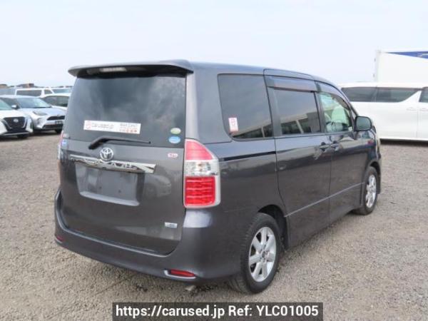 Used 2010 AT toyota noah ZRR70W Image[6]