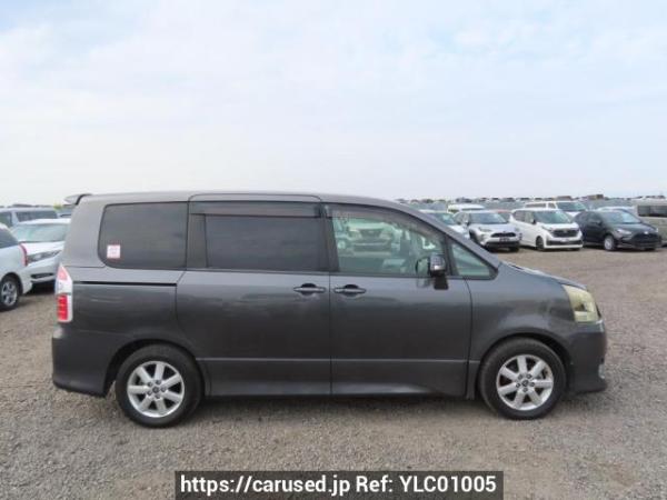 Used 2010 AT toyota noah ZRR70W Image[7]