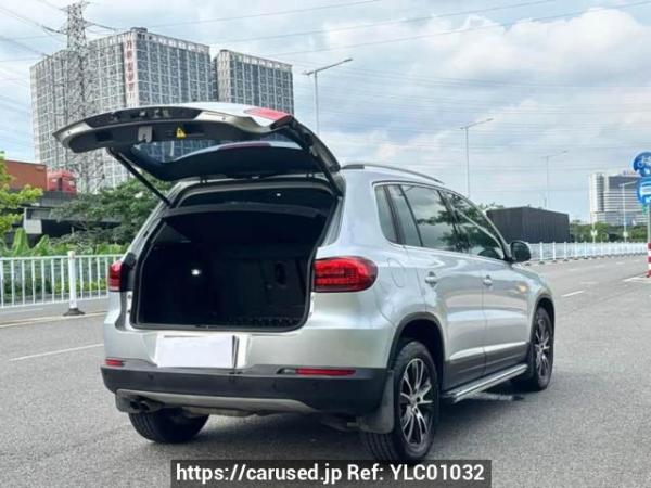Used 2014 AT volkswagen tiguan SVW6451XED Image[5]