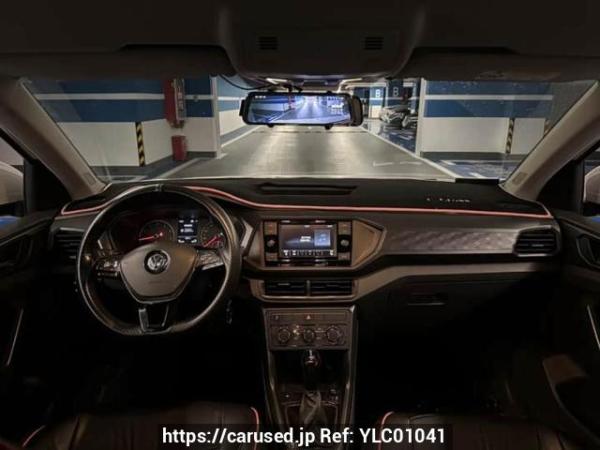 Used 2020 AT volkswagen t-cross SVW64010BL Image[10]
