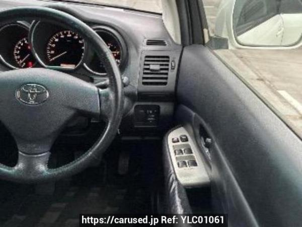 Used 2005 AT toyota harrier ACU30W Image[26]
