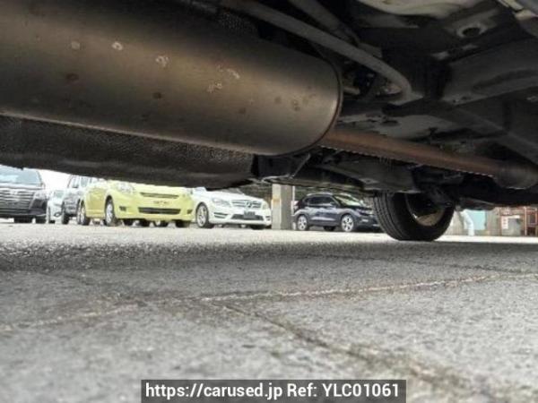 Used 2005 AT toyota harrier ACU30W Image[36]