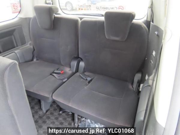 Used 2009 AT toyota noah ZRR70G Image[16]