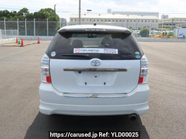 Used 2004 AT toyota wish ZNE10G Image[5]