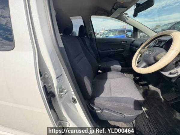 Used 2004 AT toyota wish ZNE10G Image[12]