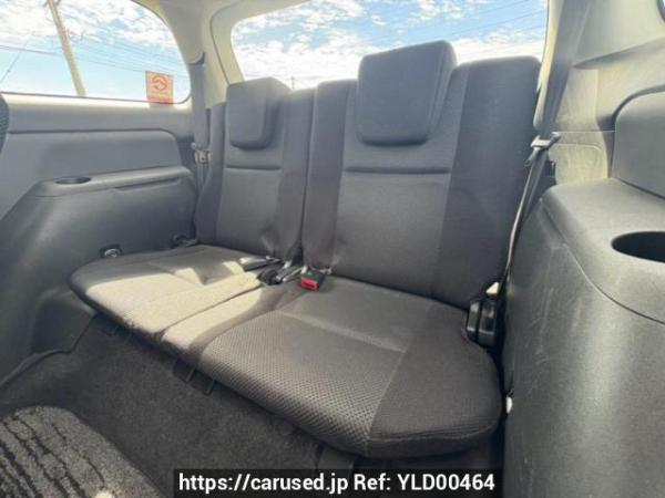 Used 2004 AT toyota wish ZNE10G Image[16]