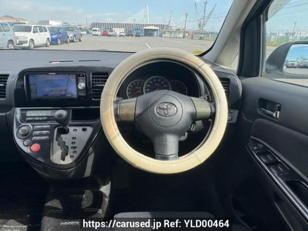 Used 2004 AT toyota wish ZNE10G Image[21]