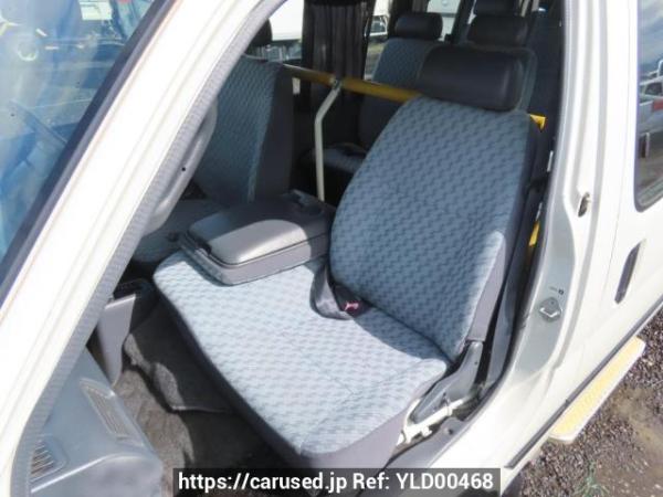 Used 2004 AT toyota hiace-commuter TRH124B Image[16]
