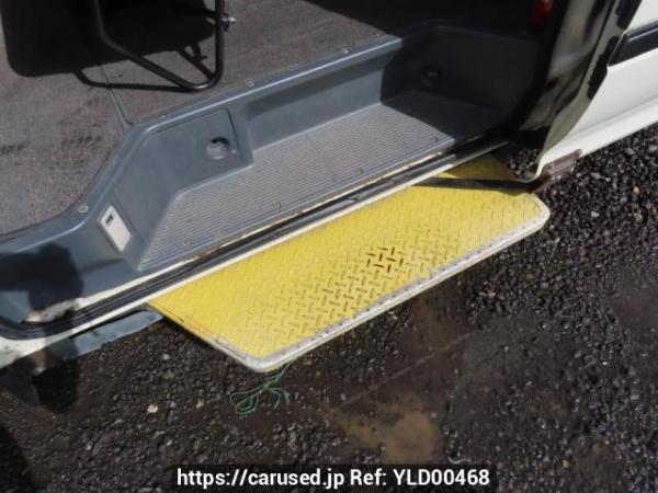 Used 2004 AT toyota hiace-commuter TRH124B Image[20]