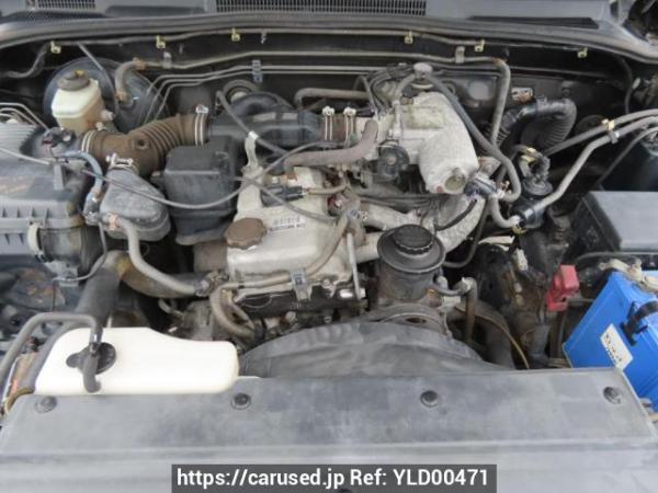 Used 2002 AT toyota hilux-surf RZN215W Image[10]