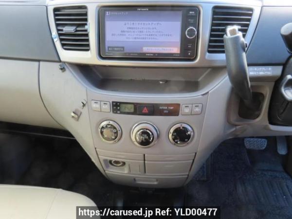 Used 2002 AT toyota noah AZR60G Image[20]