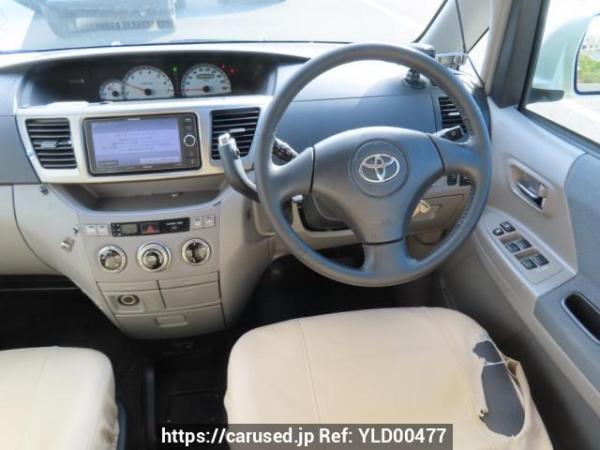 Used 2002 AT toyota noah AZR60G Image[21]