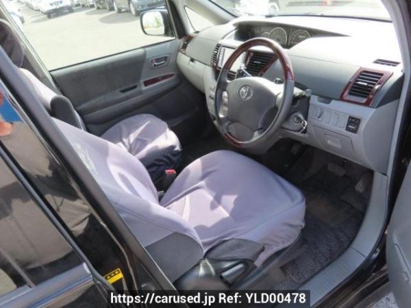 Used 2006 AT toyota noah AZR60G Image[13]