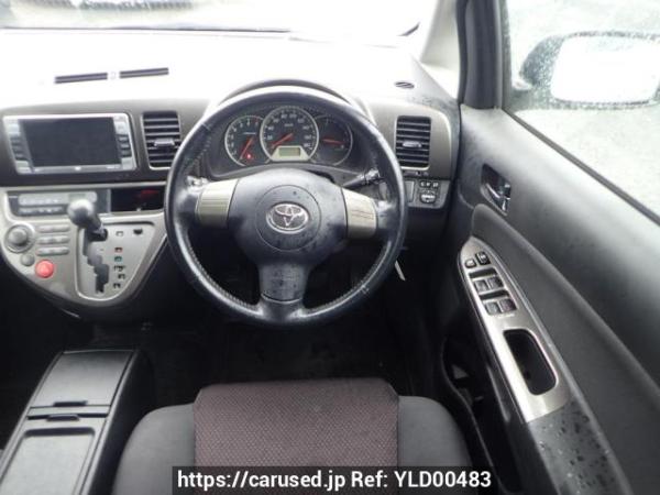 Used 2005 AT toyota wish ZNE10G Image[18]