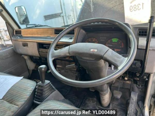 Used 1993 MT mitsubishi canter FE307BD Image[9]