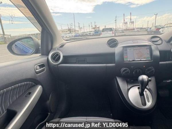 Used 2010 AT mazda demio DE3FS Image[19]