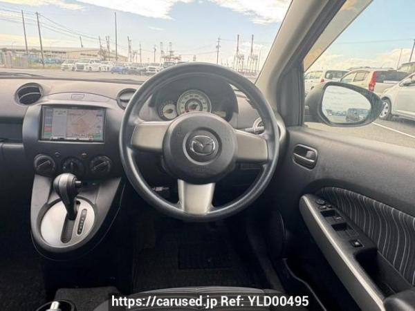 Used 2010 AT mazda demio DE3FS Image[20]